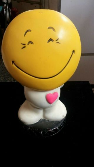 Vintage 1971 Play Pal Plastics Inc Yellow Smiley Face With Pink Heart Bank Wow