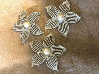 Vintage 3 " Sarah Coventry " Brooches In Silver - Tone Large Flowers W/faux Pearl