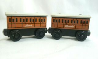 Thomas The Train & Friends Wooden Annie And Clarabel Cars Brown Vintage 1996
