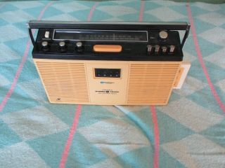 Vintage Portable Macdonald Stereo Am/fm 8 Track Player