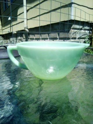 Fire King Oven Ware Jadeite Mixing Bowl With Handle.  4 " Tall 7 1/2 " Wide.  Vintage