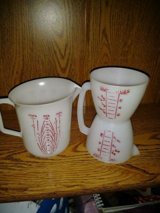 2 Vintage Tupperware Measuring Cups Pitcher 16 Oz 2 Cup & 8 Oz 1 Cup Wet Dry