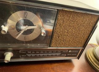 Vintage GE Alarm Clock & AM FM Radio Dual Speakers Solid State 5