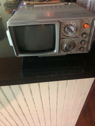 Daytron Dt 505 A Vintage Portable Tv -