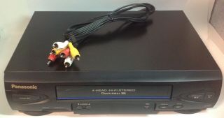Panasonic Pv - V4522 Vhs Vcr 4 Head With Rca Cables & Video Player