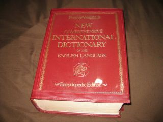 Funk & Wagnalls Comprehensive Dictionary of the English Language 1973 3