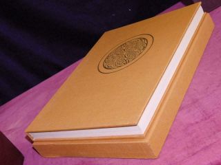 BOOK of KELLS: MANUSCRIPT,  201 PHOTOGRAPHS/CELTIC IRELAND/BIG/SLIPCASE/BIG 1974 6