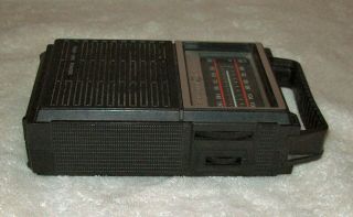 GE General Electric Model 7 - 2800B Vintage Portable AM/FM Radio VG 3