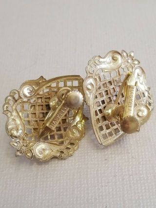 Vintage Signed Miriam Haskell Faux Pearl Gold Tone Filigree Clip On Earrings 3