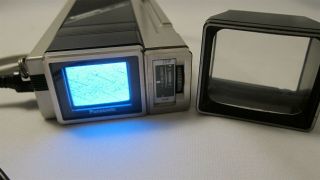 Vintage Panasonic Travelvision TR - 1030P Ultra - Compact Black and White TV 2