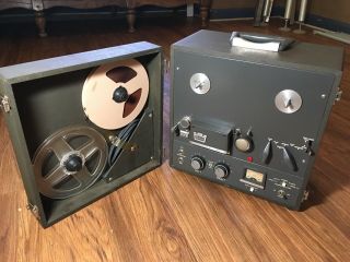 Vintage Roberts 1055 Reel To Reel Stereo Tape Recorder