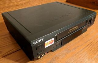 Sony Recorder Slv - N50 Vcr Vhs Player 19 Micron Head Great