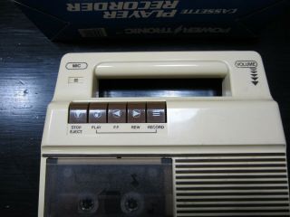 TAKE - A - LONG CASSETTE TAPE PLAYER RECORDER BATTERY POWER 1983,  POWER TRONIC. 2