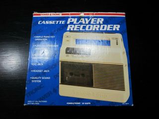 TAKE - A - LONG CASSETTE TAPE PLAYER RECORDER BATTERY POWER 1983,  POWER TRONIC. 3