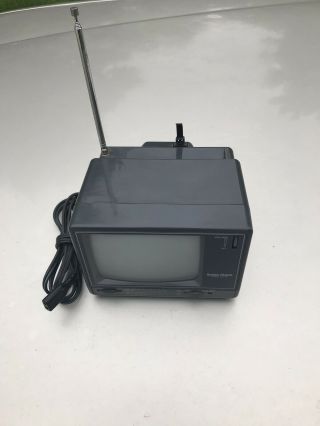 Vintage 1984 Portavision Realistic Portable 5 