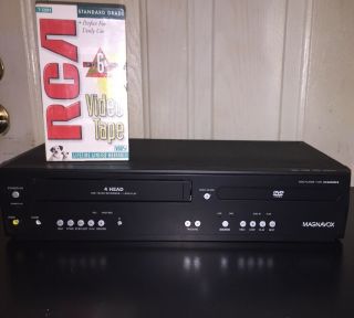 Magnavox Dv220mw9 Dvd Vhs Vcr Combo Video Cassette Recorder Player Remote