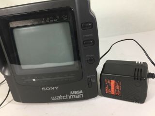 Sony Mega Watchman FD - 525 TV - AM/FM Tuner 7