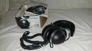 Pioneer Se - 305 Vintage Stereo Headphones,  Looks