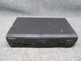 Panasonic Omnivision Pv - V4611 Vhs Player 4 - Head Vhs Vcr Video Cassette Recorder