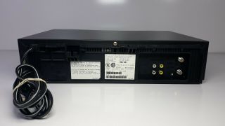 Quasar VHQ940 VHS VCR Recorder No Remote Or Cables 4