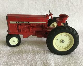 Vintage Ertl Red International Toy Tractor 1/16 Die Cast Dyersville Ia