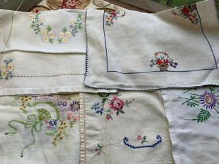 5 X Vintage Hand Embroidered Linen Tray Cloth Panel - Floral Pattern