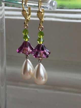 Art Deco style suffragette glass vintage pearl,  glass flower earrings 5