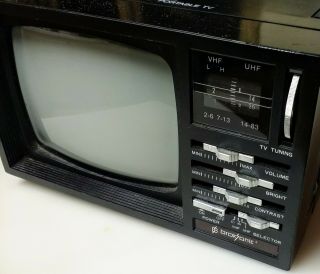 Broksonic Deluxe Portable 5” black & white Tv model no.  CTRE684UL 4