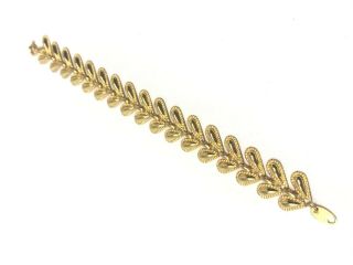 Vintage Bracelet Avon Gold Tone Design Thin Metal Costume Jewelry