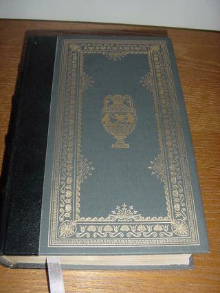 The Iliad.  Homer.  Fitzgerald (translator).  Oxford/ Franklin Library.  1/4 Leather 2
