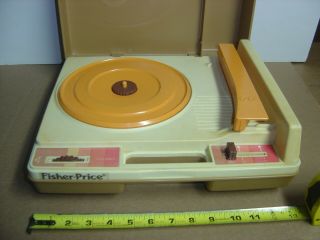 Vintage Fisher - Price Portable Turntable Vinyl Record Player 1978 Model 825