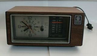 Vintage Ge General Electric Am/fm Radio Alarm Clock Analog Model 7 - 4550b
