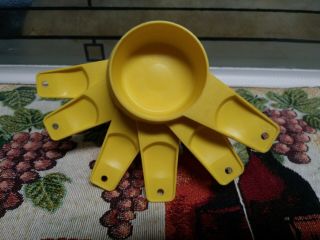 Vintage Tupperware Yellow Measuring Cups Full Set Of 6 Nesting