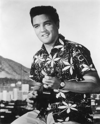 Vtg Rare B&w Portrait / Picture Of Elvis Presley In Blue Hawaii Photo 596