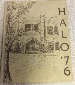 1976 St Charles High School Yearbook/annual Illinois