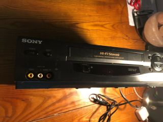 Sony SLV - N55 VHS VCR.  NO REMOTE 2
