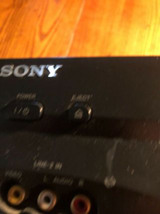 Sony SLV - N55 VHS VCR.  NO REMOTE 5