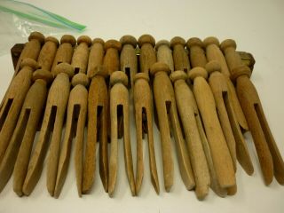 Vtg 25 Weathered Wooden Clothes Pins Round Heads For Crafts And Projects