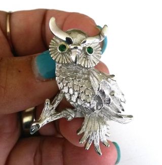 Vtg 1960s Monet Owl Silver Tone Pin Green Rs Eyes Menagerie Brooch Book Piece