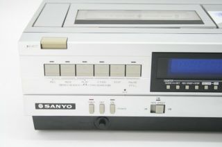 1984 Sanyo Model VCR 4400 Betamax VCR w/Remote 2