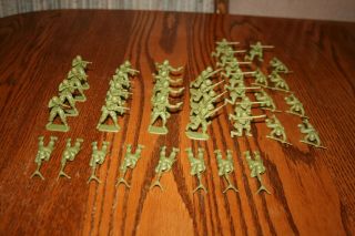 Set Of 39 Vintage Hg Toys American Army Soldiers Figures - Auburn,  Marx,  Mpc