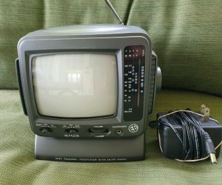 Tv 5 " Screen - Electro Portable Black And White Tv With Vhf/uhf Am/fm Radio 327k