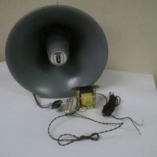 Vintage University Sound Horn Speaker With Crossover
