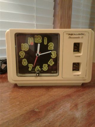 Retro Realistic Chronomatic - 10 Box Am Alarm Clock Radio Mod 12 - 1464 Radio Shack