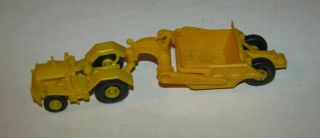 Vintage Ahm Roco Ho 1:87 Umex Caterpillar Scraper & Tractor For Train Flatbed