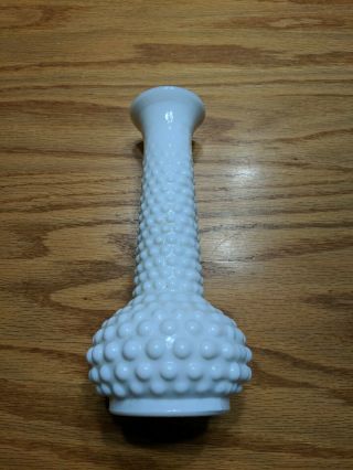 Vintage E O Brody White Milk Glass Hobnail Flower Vase 7.  5” Tall Farmhouse Vtg
