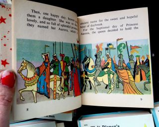 DISNEY ' S GOLDEN LIBRARY BOX SET 5 Books W/ Slipcase Cinderella,  Peter Pan 7