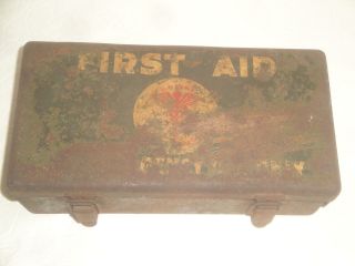 Vintage Us Army Medical First Aid Kit Metal Box Ww2 Wwii Military