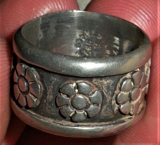 Vintage C.  1940 Taxco Mexican Sterling Silver Ring Great Flower Silverwork Vafo