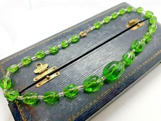 Vintage Art Deco Jewellery Fabulous Jade Bottle Green Glass Bead Necklace Choker
